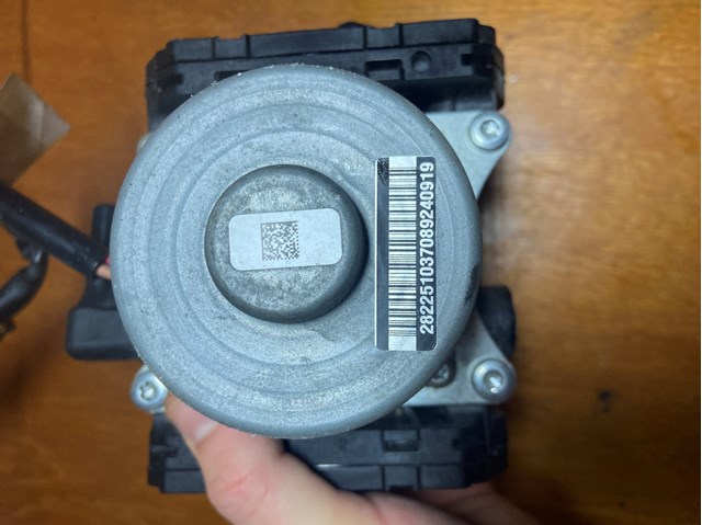 Bomba a vácuo Peugeot/Citroen 9835028580 preço, a partir de 141,56 USD