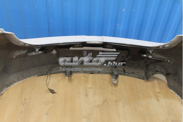 BCD250221F8N Mazda Pára-choque traseiro