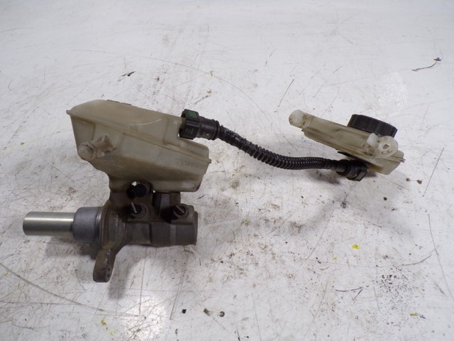 1610017880 Peugeot/Citroen Cilindro mestre do freio
