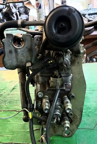 Compre 0460484128 Bosch Bomba de combustível de pressão alta