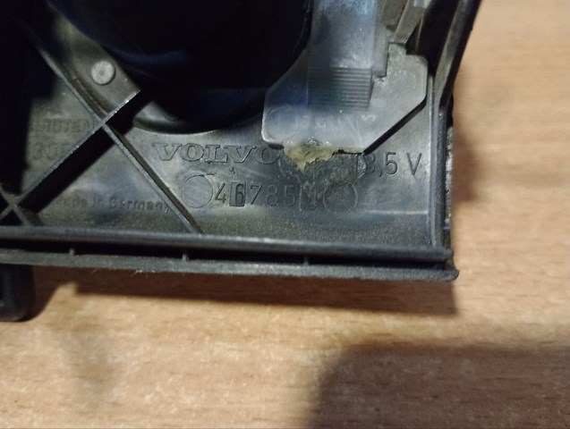 467850 Volvo 