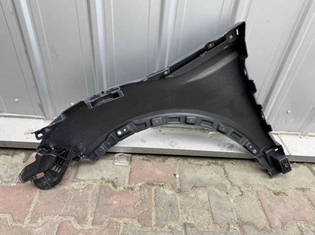 Compre LR066922 Land Rover Pára-lama dianteiro direito