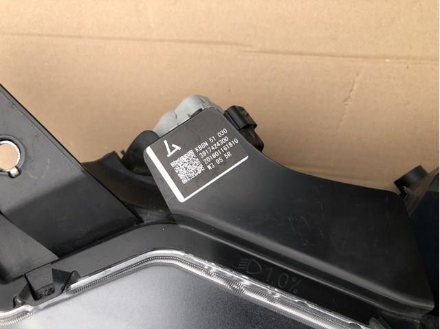 Compre KB8N51031H Mazda Luz direita