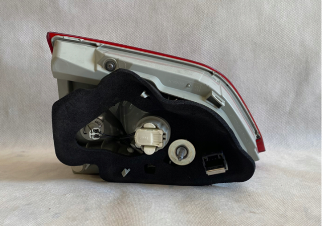 Lanterna traseira direita interna Peugeot/Citroen 9678094880
