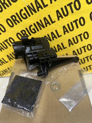 Motor de acionamento do lente do espelho de retrovisão esquerdo KDY06915Z Mazda