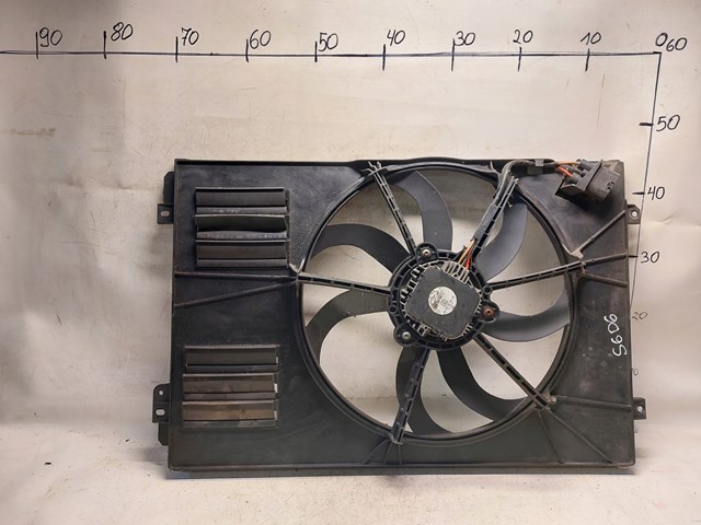 Ventilador elétrico de esfriamento montado (motor + roda de aletas) esquerdo VAG 1K0121203AH preço, a partir de 132,80 USD