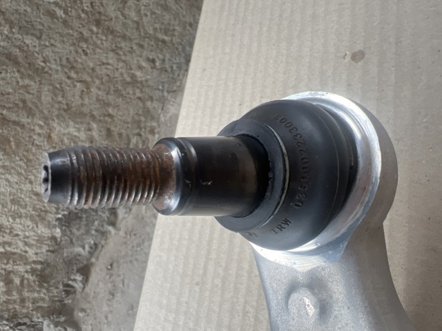 9J1407152G VAG Braço oscilante inferior direito de suspensão dianteira