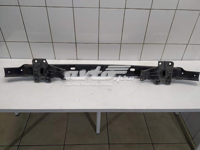 Compre Reforçador do pára-choque dianteiro Hyundai H-1 STAREX 