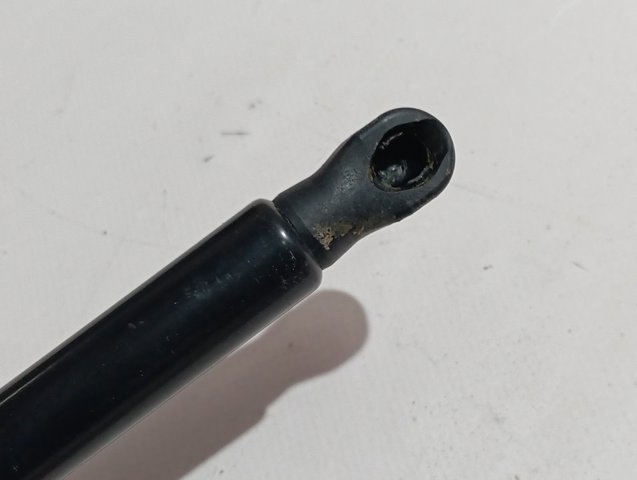 Amortecedor da capota Mercedes A1779800100