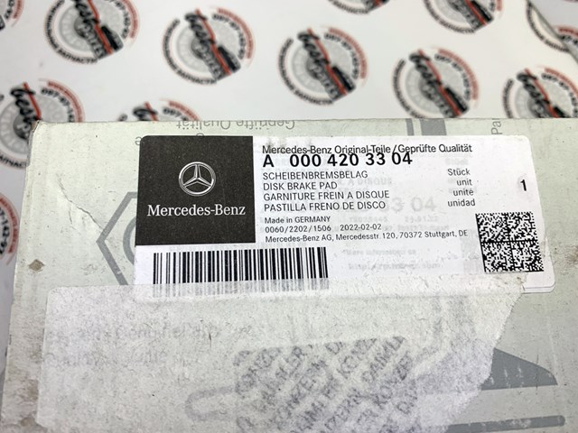 Sapatas do freio traseiras de disco Mercedes A0004203304