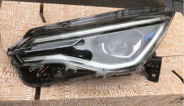 Luz esquerda Renault (RVI) 260609326R preço, a partir de 539,87 USD