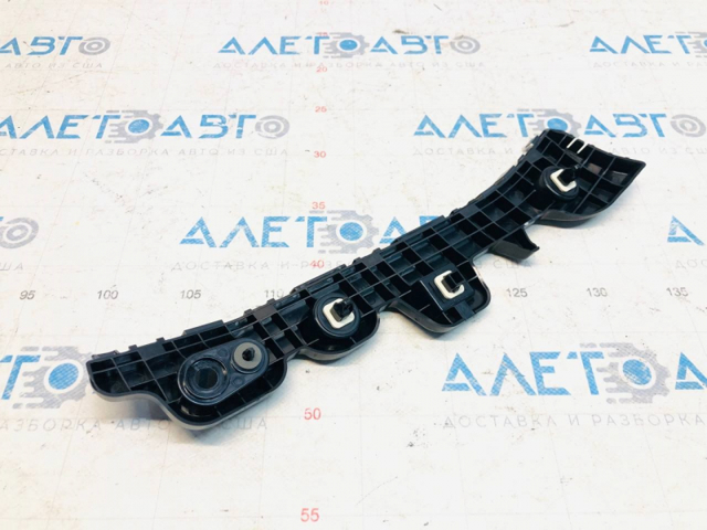 KB8A502H1B Mazda Guia direita do pára-choque traseiro