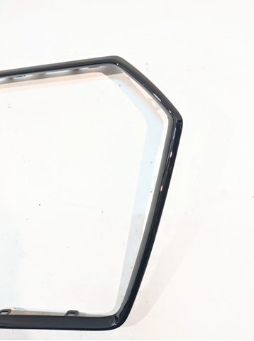 Grelha do radiador VAG 8W0853651A3FZ preço, a partir de 569,10 USD