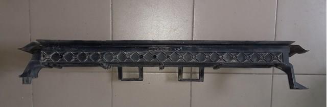 Conduto de ar (defletor) do radiador Nissan/Infiniti 623305AA0A preço, a partir de 221,63 USD