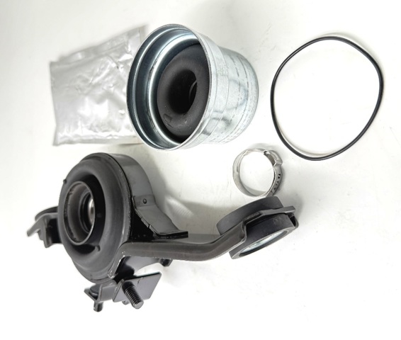 Compre Q0330327 Q-fix Cruzeta da junta universal traseira