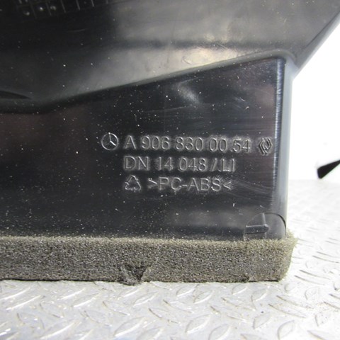 Compre A9068300054 Mercedes Grelha esquerda de ventilação de salão no "painel de instrumentos"
