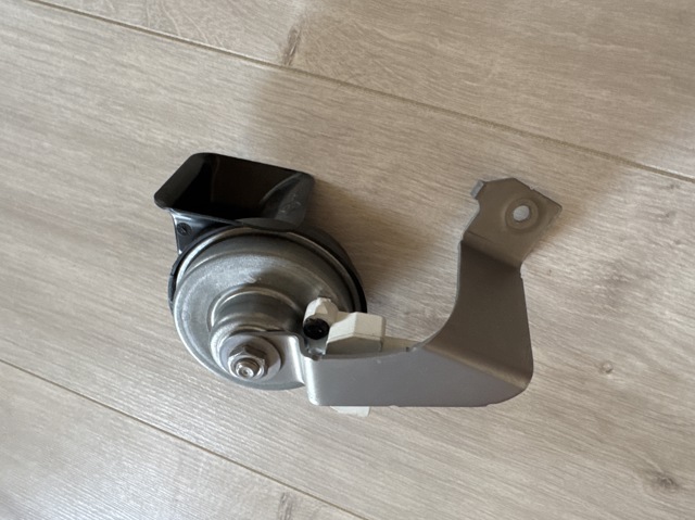 Compre 61337873355 BMW Sinal sonoro (cláxon)