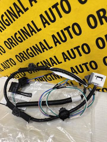 Cabo (fio) de sensor de estacionamento do pára-choque dianteiro TL1867290 Mazda