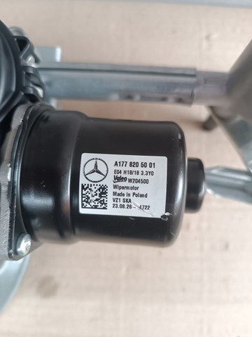 Trapézio de limpador pára-brisas Mercedes A  V177