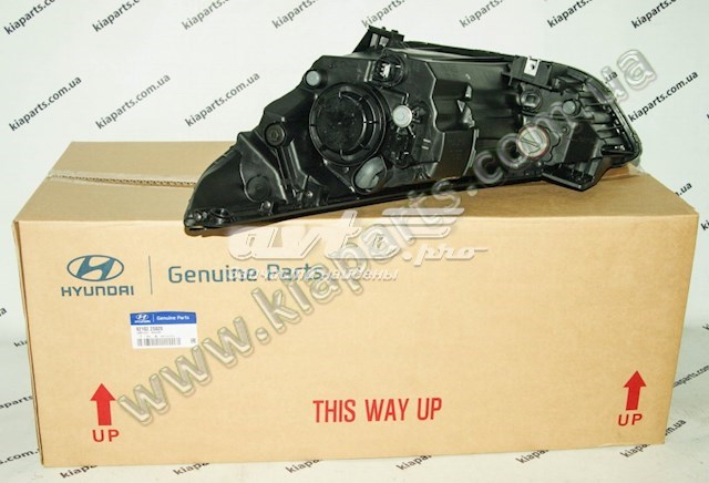 921022S020 Hyundai/Kia Luz direita