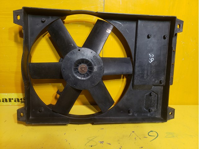 Ventilador elétrico de esfriamento montado (motor + roda de aletas) 98AB8C607 Ford