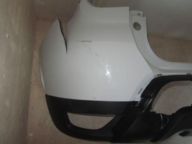 Compre 850222027R Renault (RVI) Pára-choque traseiro