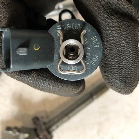 Compre 445110259 Bosch Injetor de injeção de combustível