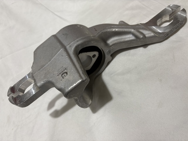 Compre 4633306901 Mercedes Braço oscilante inferior esquerdo de suspensão dianteira