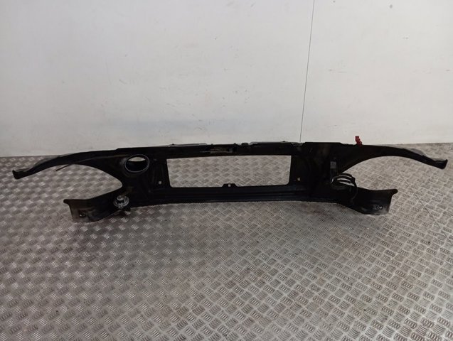 Suporte do radiador montado (painel de montagem de fixação das luzes) Iveco 5801338103 preço, a partir de 202,96 USD