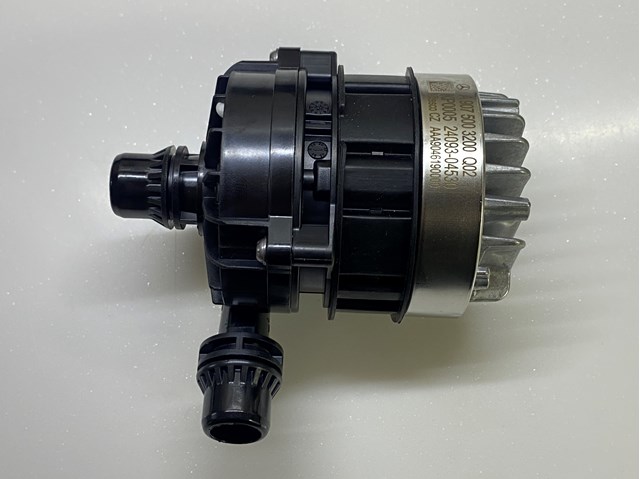 Compre A9075003200 Mercedes Bomba de água (bomba) de esfriamento, adicional elétrica
