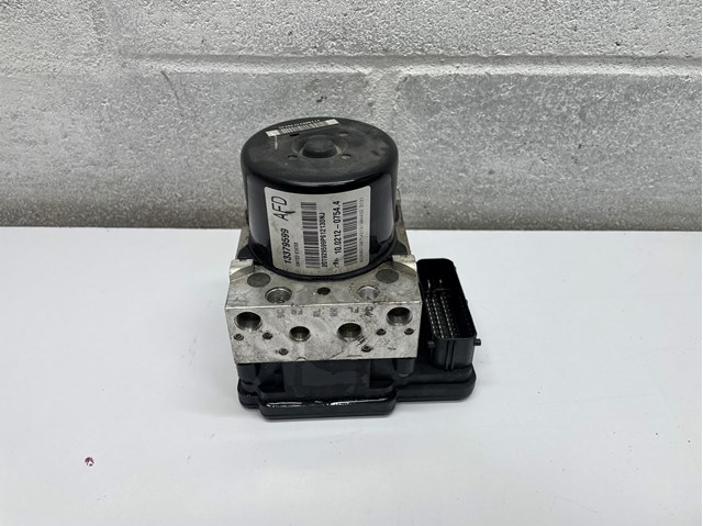 Unidade hidráulico de controlo ABS General Motors 13384014 preço, a partir de 238,77 USD