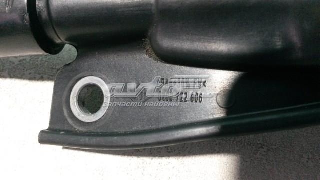 Compre 8200722806 Renault (RVI) Gargalo de enchimento de óleo