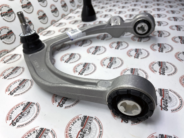 Compre 32424507 Volvo Braço oscilante superior esquerdo de suspensão dianteira