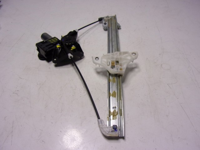  Mecanismo de acionamento de vidro da porta dianteira esquerda Toyota Yaris hatchback (P21) (2020 - 2026) 