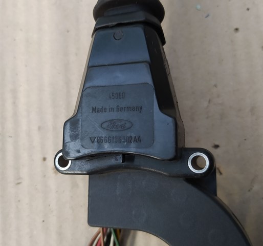 Compre 86GG13B302AA Ford 