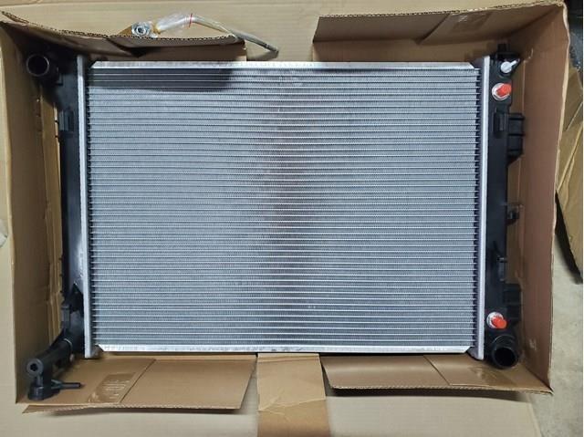25310C1100 Hyundai/Kia Radiador de esfriamento de motor