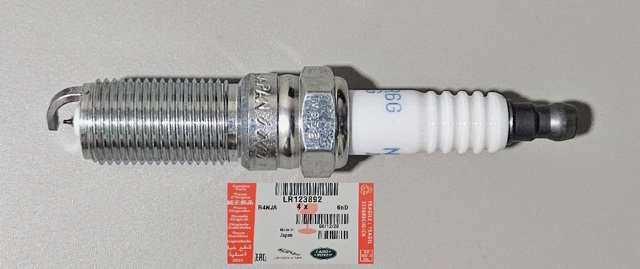 LR123892 Land Rover Vela de ignição