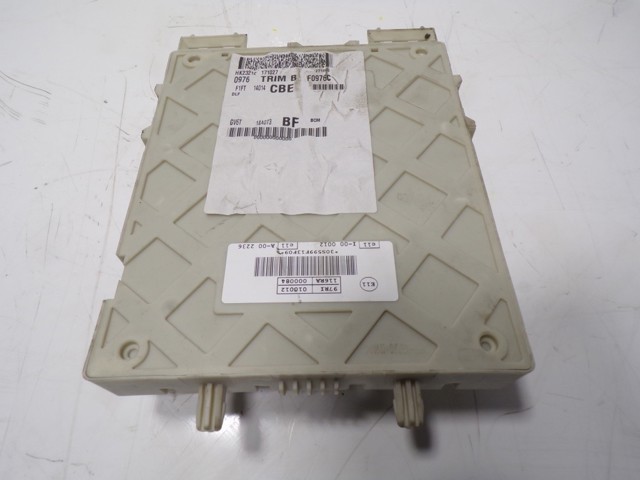 Unidade de dispositivos de segurança 2443670 Ford