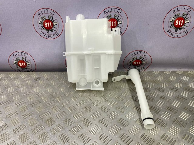 289105NA0A Nissan/Infiniti Tanque de fluido para lavador de vidro