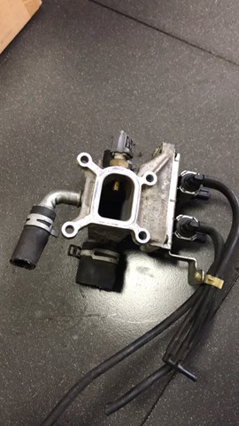Flange do sistema de esfriamento (união em T) Ford 1S7G8K556AJ preço, a partir de 42,24 USD