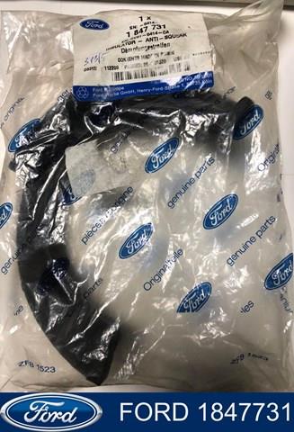 Espaçador (anel de borracha) da mola dianteira inferior Ford CV615414CA