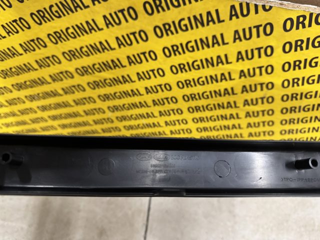 Grelha central do pára-choque dianteiro Hyundai/Kia 865622W000 preço, a partir de 34,45 USD