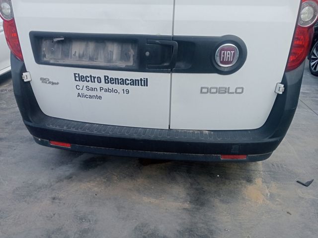 Pára-choque traseiro 735497862 Fiat/Alfa/Lancia