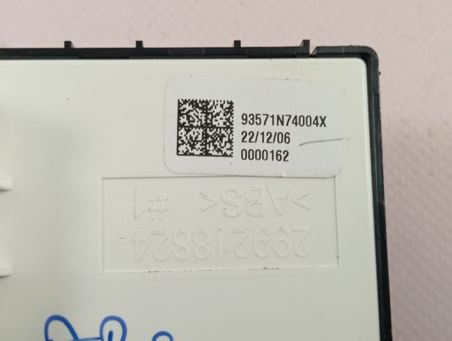 93571N74004X Hyundai/Kia 
