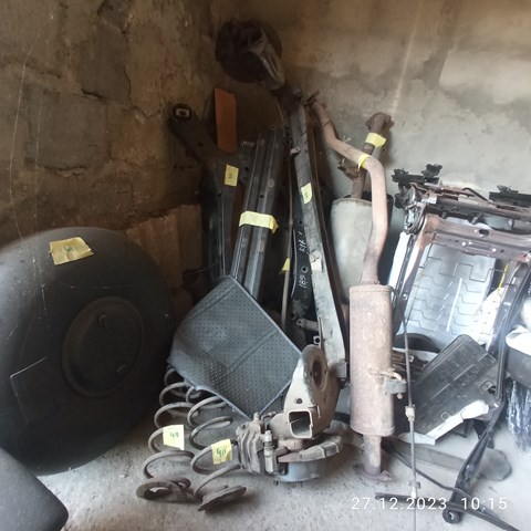 Viga de suspensão traseira (plataforma veicular) KIA Cerato III YD