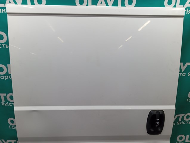 1680540880 Peugeot/Citroen Porta lateral (deslizante) direita
