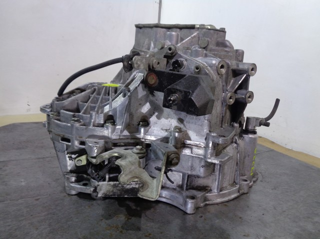 Caixa de Mudança montada (caixa mecânica de velocidades) 96420073 Opel