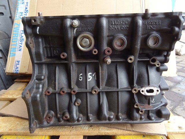 651925 Mercedes Motor montado