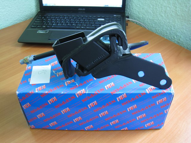 Compre D1062F RBI Coxim (suporte) dianteiro de motor