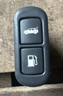 Compre 935503E000 Hyundai/Kia Botão de salão de acionamento de tampa de porta-malas (de 3ª/5ª porta (de tampa de alcapão)